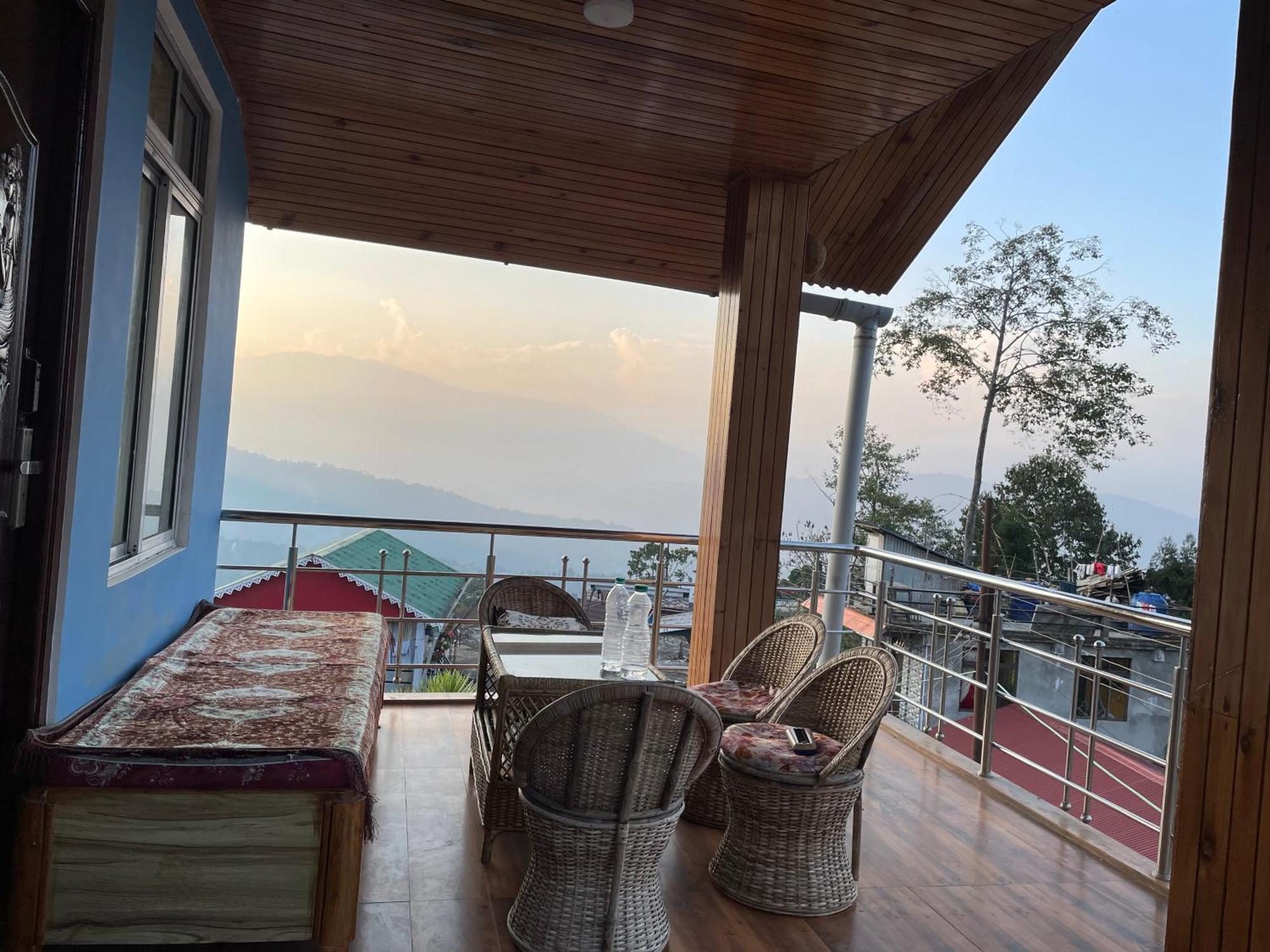 Munglan Homestay Дарджилинг Экстерьер фото